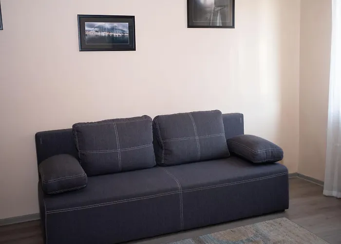 Milan House