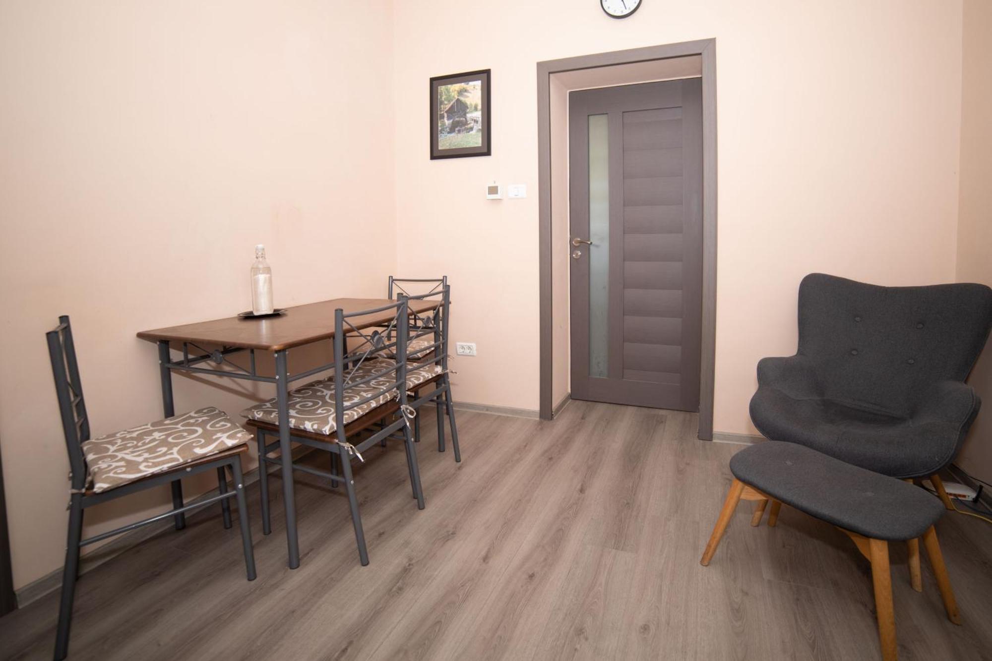 Milan House Arad