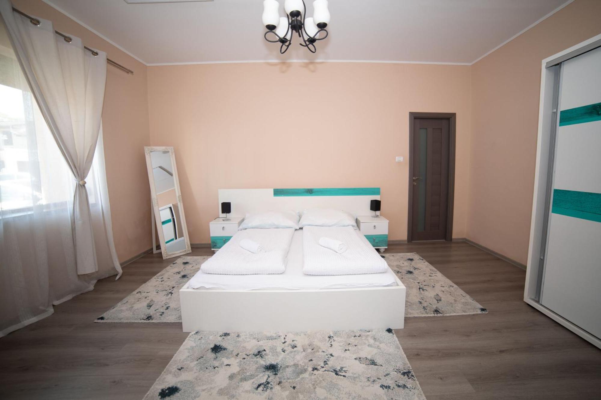 Apartment Milan House Arad